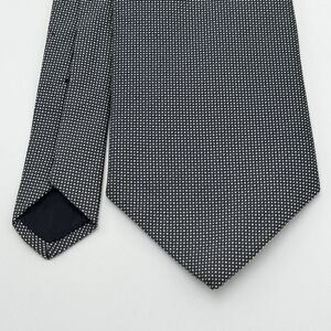 Vintage Brooks Brothers 346 Silk Necktie Navy Geometric USA Made Y2K 3.75” Wide